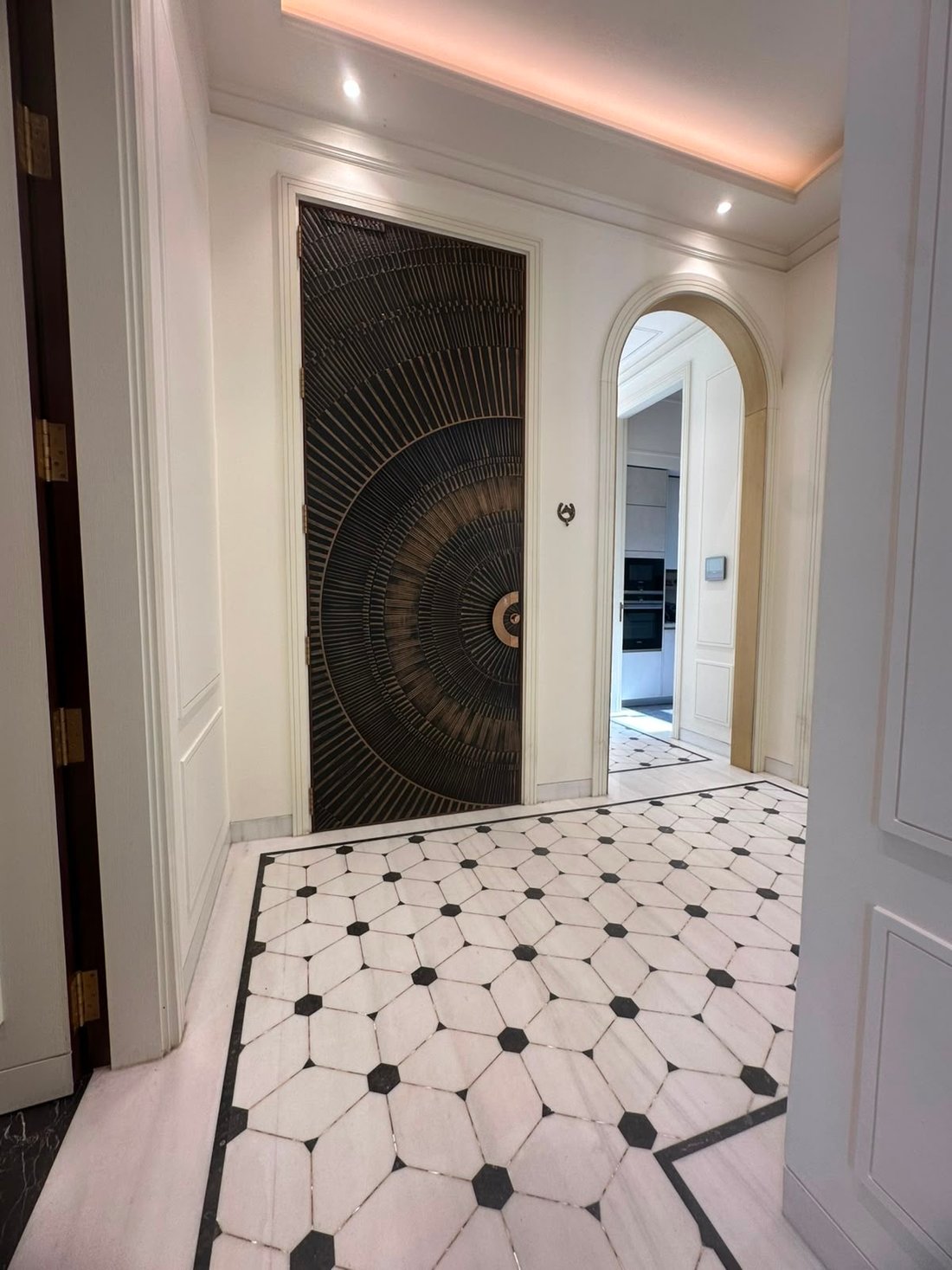 Apartment in New Delhi, Delhi, India 3 - 18570046