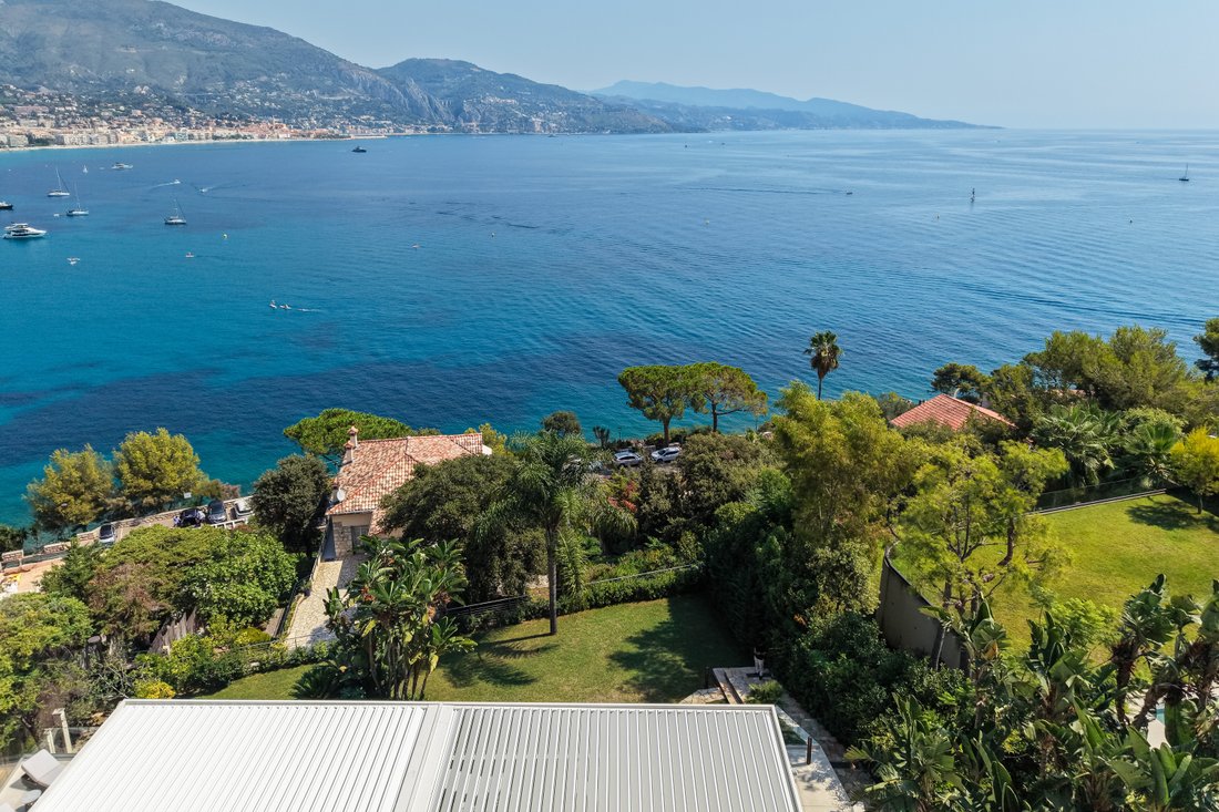 Villa in Village-Cros de Caste-Coupiere-Mont Gros, Roquebrune-Cap-Martin, France 2 - 18566221