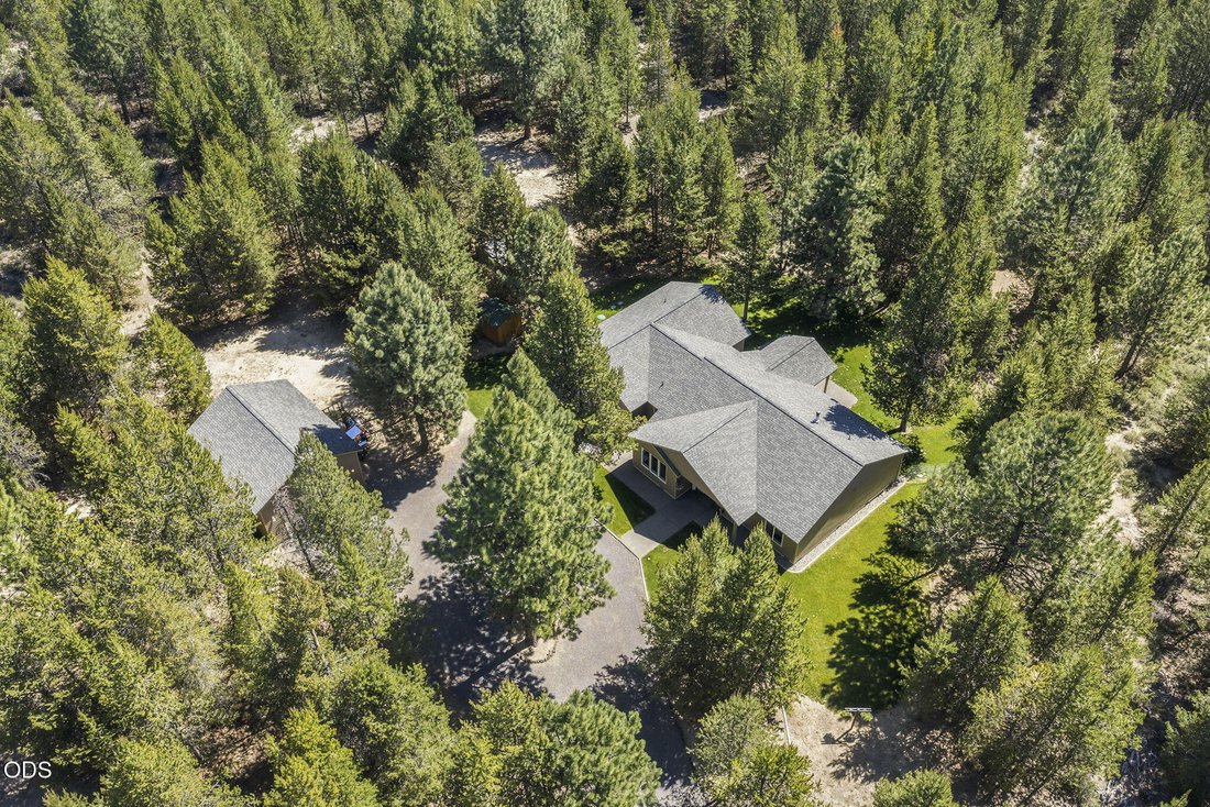 House in La Pine, Oregon, United States 2 - 18573015