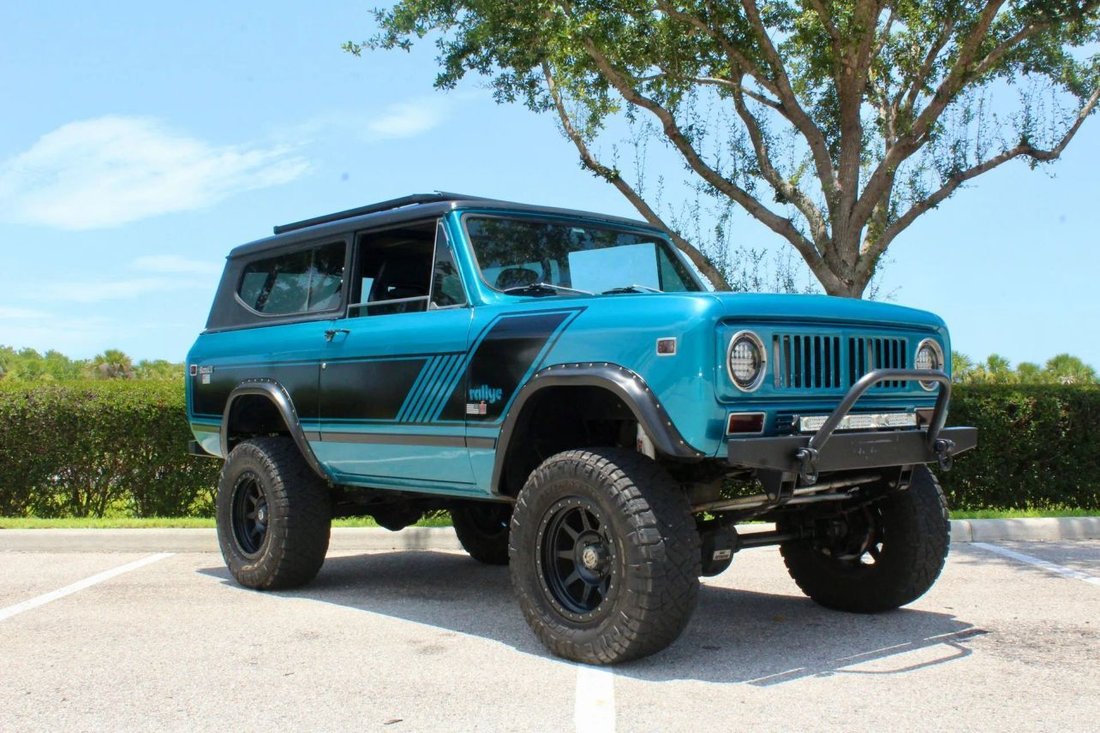 Suv in Sarasota, FL, United States 5 - 18568201