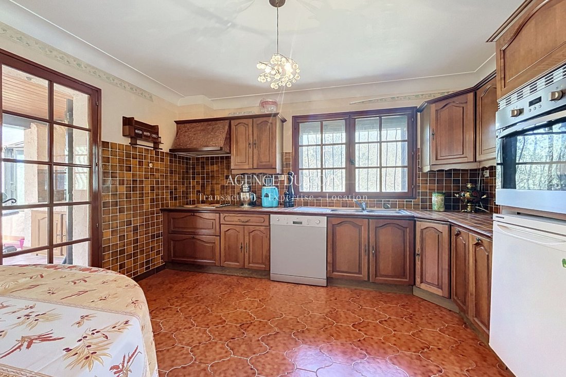 Villa in Trans-en-Provence, Provence-Alpes-Côte d'Azur, France 4 - 18570894