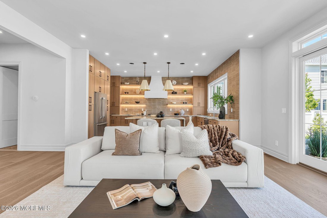 House in Asbury Park, New Jersey, United States 5 - 17539637