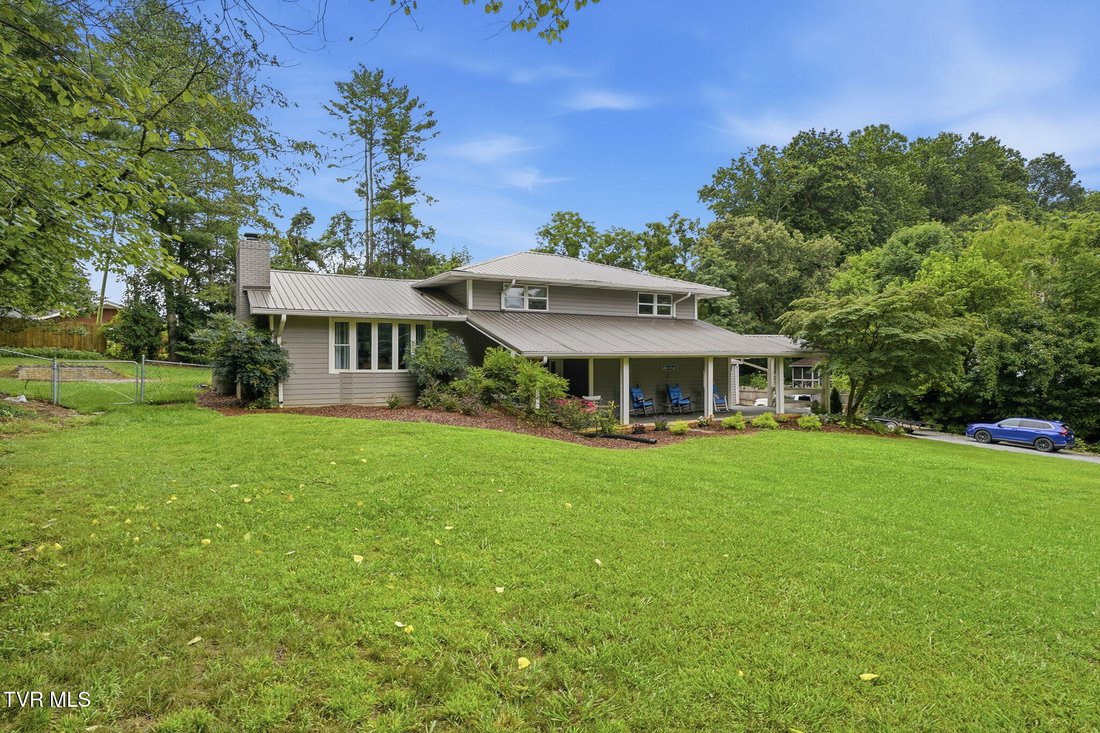 House in Elizabethton, Tennessee, United States 2 - 18568782