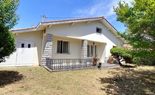 House in Anglet, Nouvelle-Aquitaine, France 1