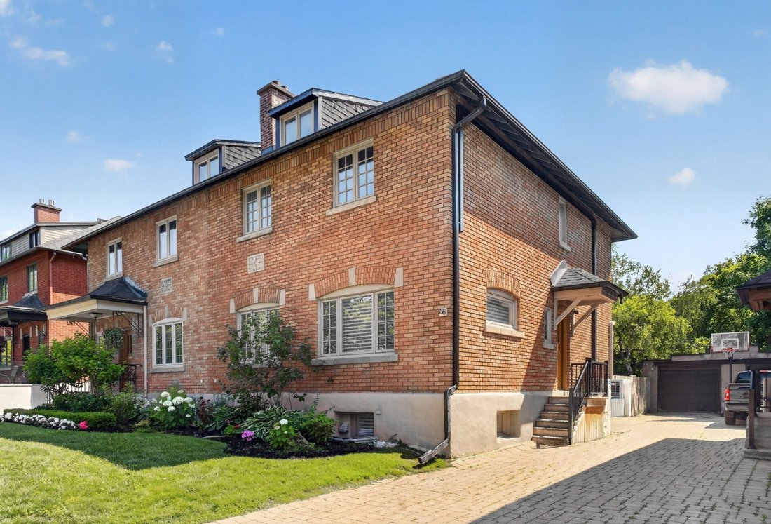 House in Hampstead, Quebec, Canada 1 - 18571601