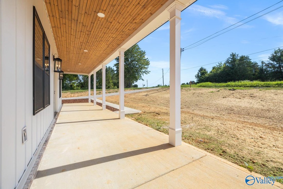 House in Redstone Arsenal, Alabama, United States 5 - 18567161