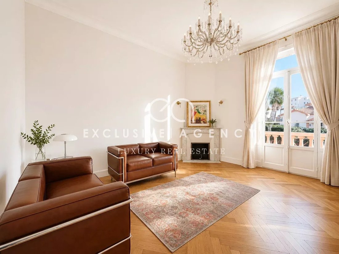 House in Vallergues, Cannes, France 2 - 15131918