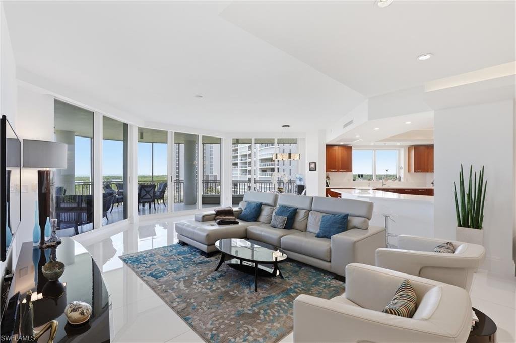 Condo in Bonita Springs, Florida, United States 5 - 18570988