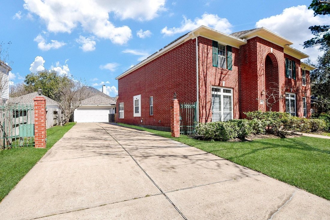 House in Houston, Texas, United States 3 - 18569185