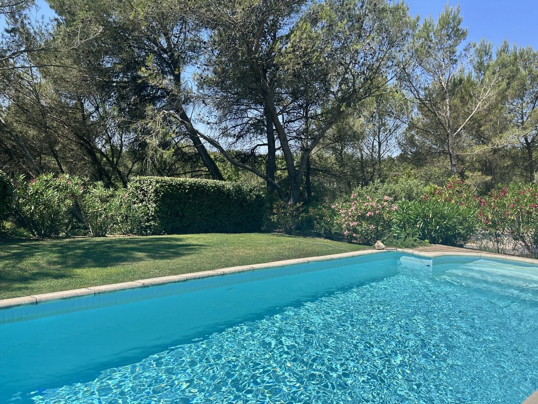 Villa in Mallemort, Provence-Alpes-Côte d'Azur, France 3 - 18572798