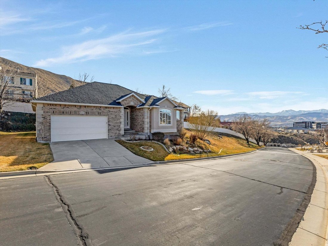 House in Draper, Utah, United States 2 - 18567303