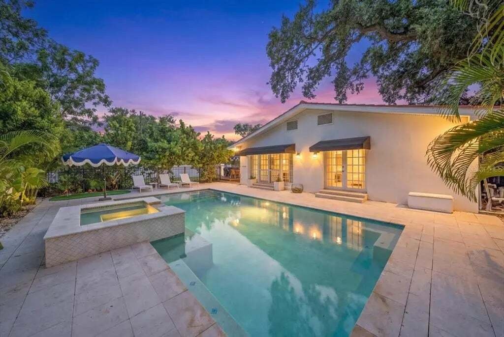 House in St. Petersburg, Florida, United States 2 - 18570138