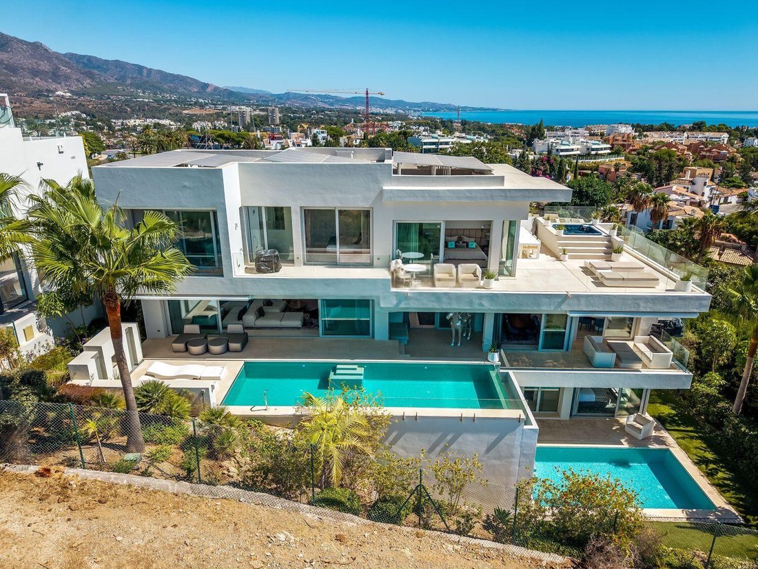 Villa in Nueva Andalucia, Marbella, Spain 1 - 18567258