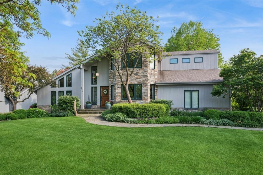 House in Burr Ridge, Illinois, United States 2 - 18570068
