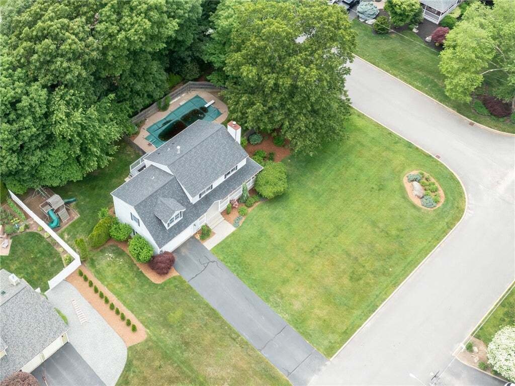 House in Cranston, Rhode Island, United States 5 - 18573026