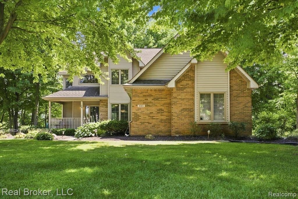 House in Brighton, Michigan, United States 1 - 18564970