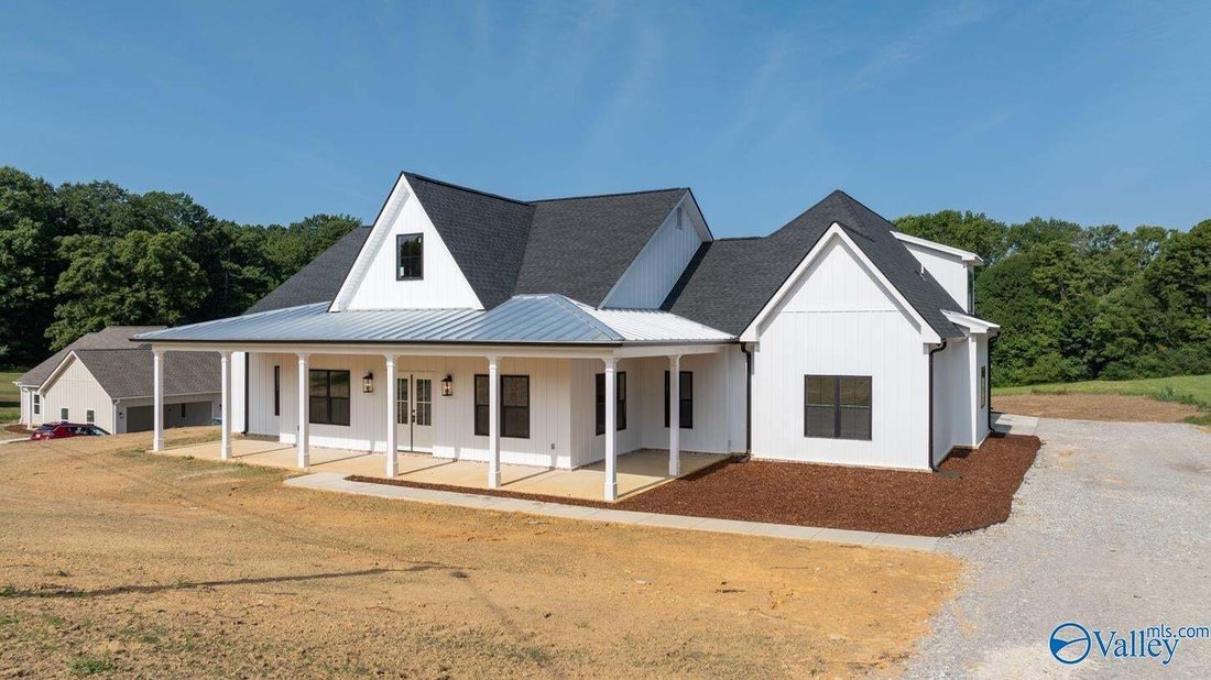 House in Redstone Arsenal, Alabama, United States 2 - 18567161