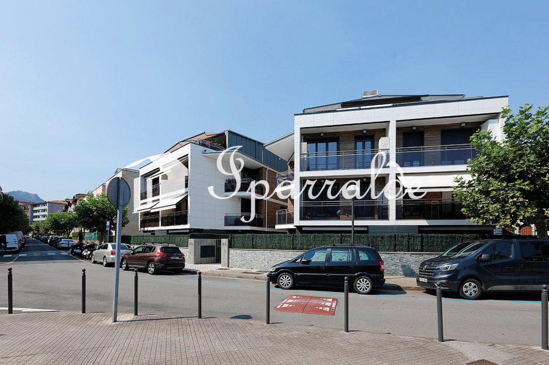 Apartamento en Irún, País Vasco, España 1 - 18570845