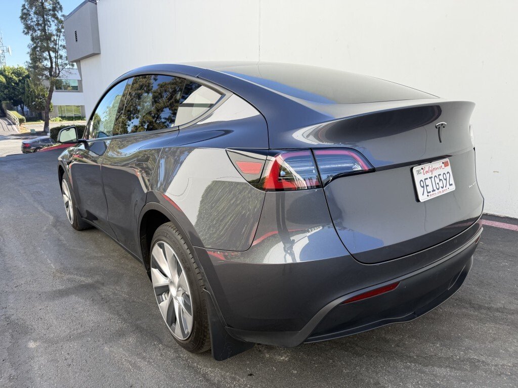 Tesla Model Y in San Diego, CA, United States 4 - 18569057
