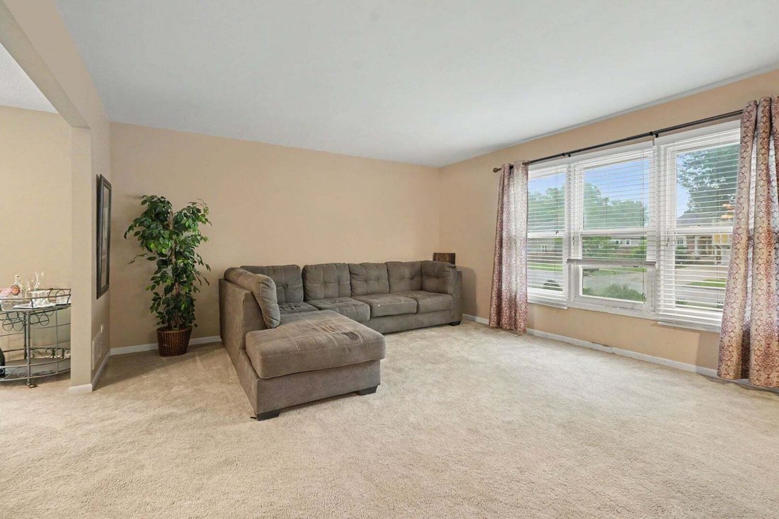 House in Wheaton, Illinois, United States 2 - 18567178