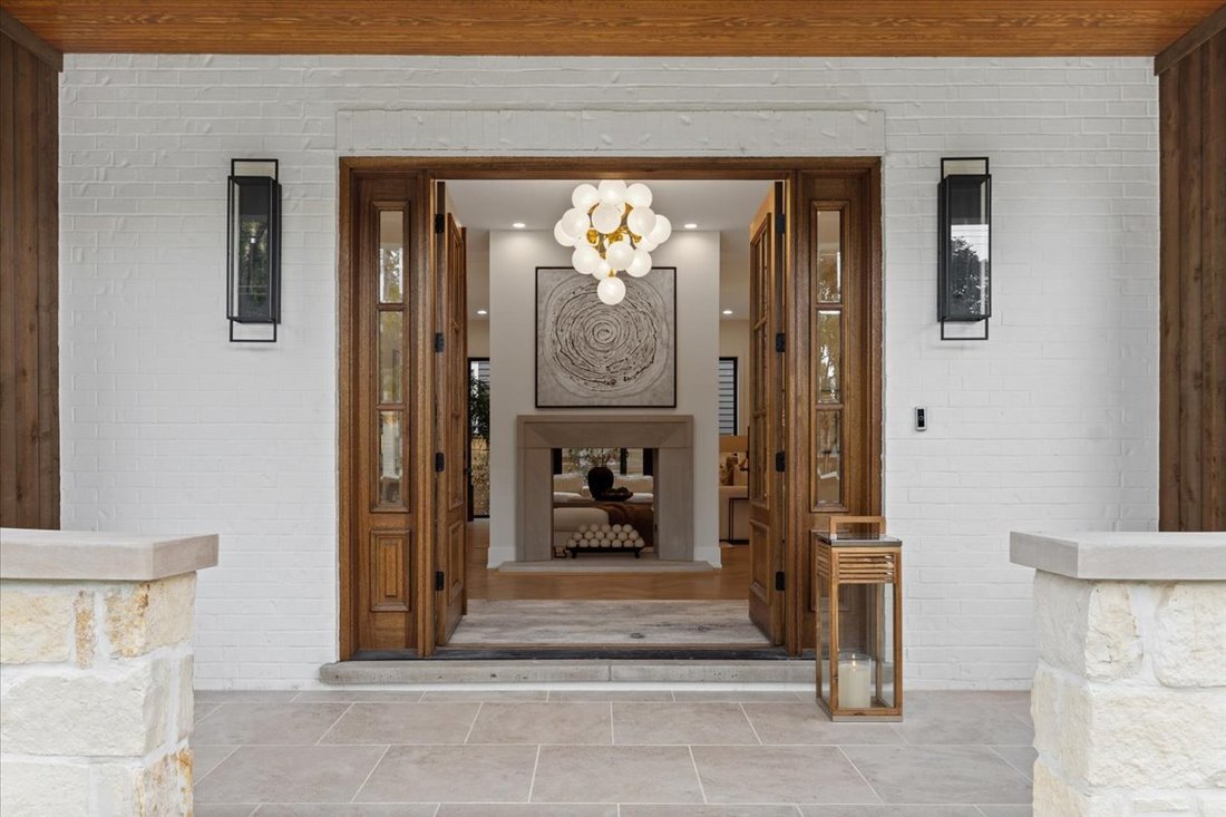 House in Hinsdale, Illinois, United States 2 - 18371437