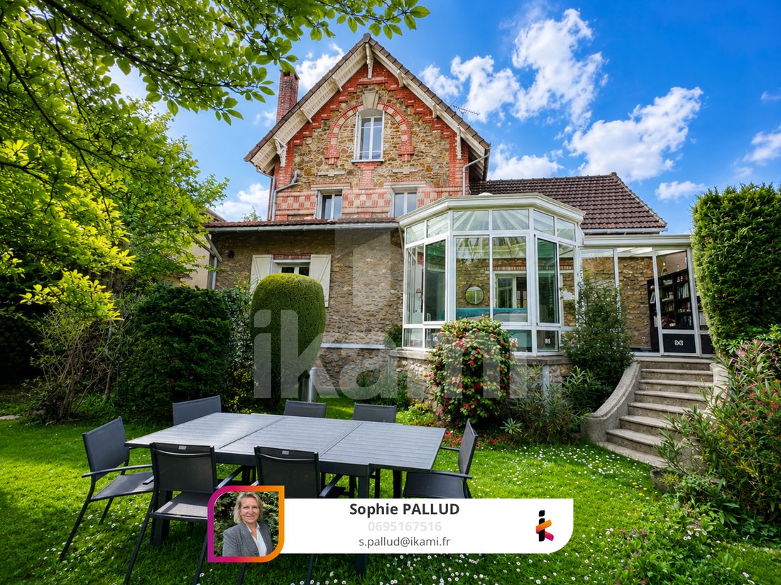 House in Aulnay-sous-Bois, Ile-de-France, France 2 - 17687639