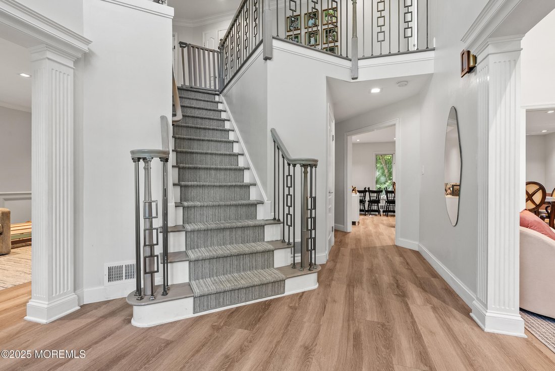 House in Tinton Falls, New Jersey, United States 4 - 18567011