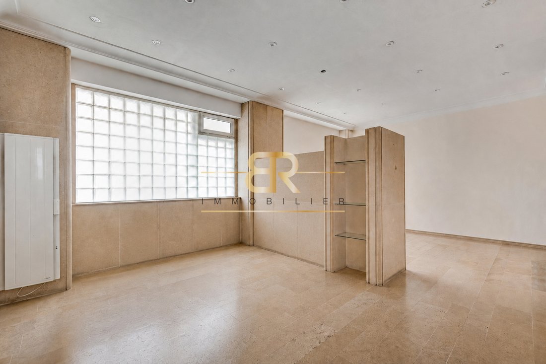 Apartment in Pereire-Malesherbes, Paris 17e Arrondissement, Paris 4 - 18422927