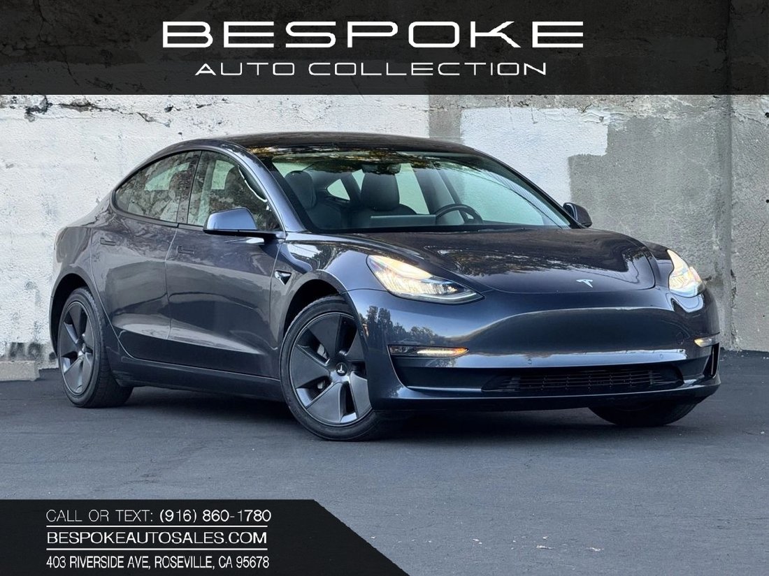 Sedan in Roseville, CA, United States 1 - 18571155