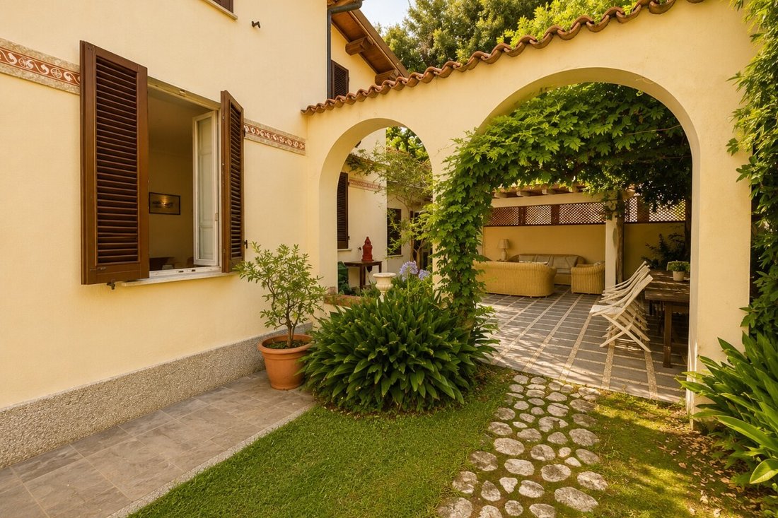 Villa a Tonfano, Pietrasanta, Italia 5 - 18568598