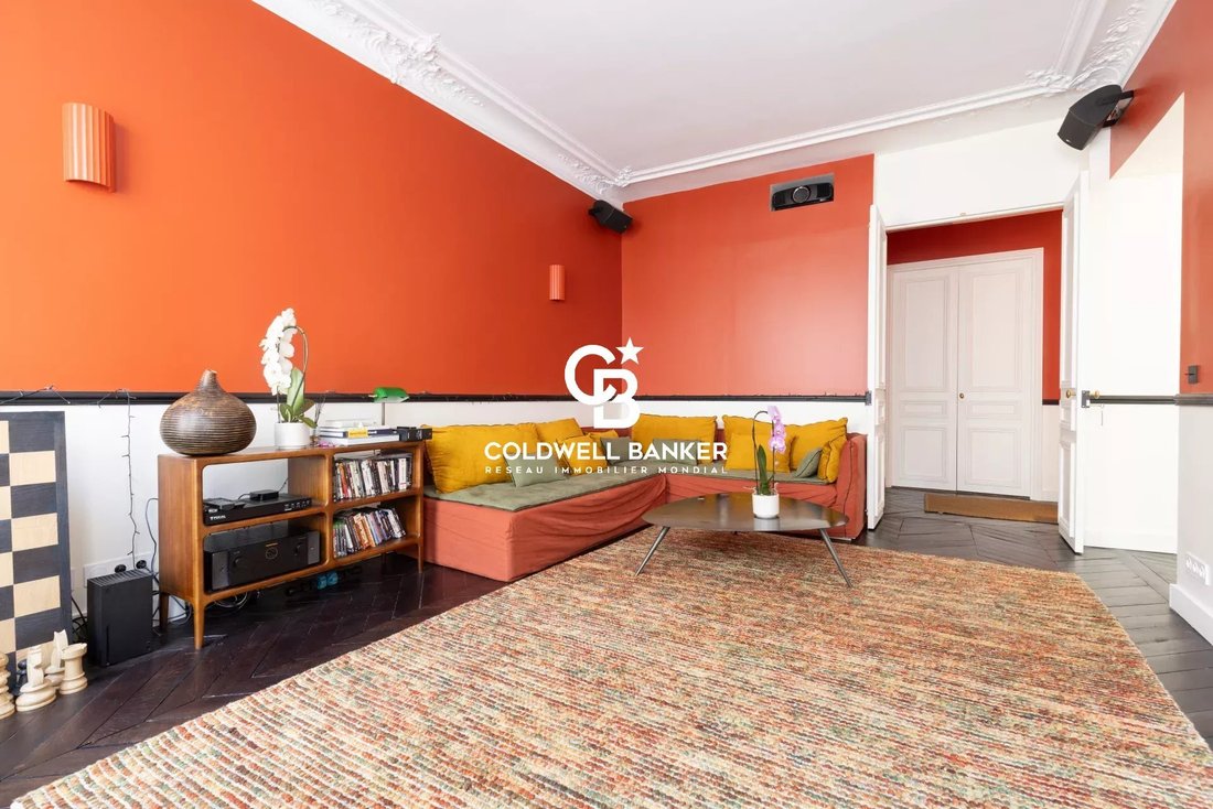 Apartment in Clichy-Trinité, Paris 9e Arrondissement, Paris 4 - 18571861