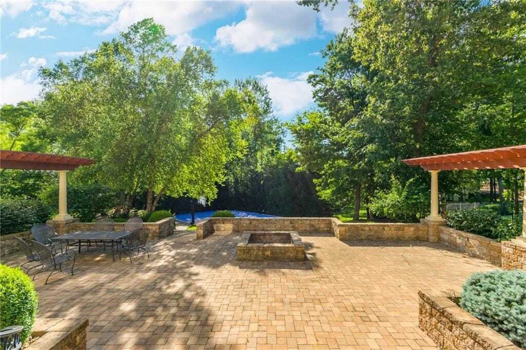 House in Parkville, Missouri, United States 5 - 18570258