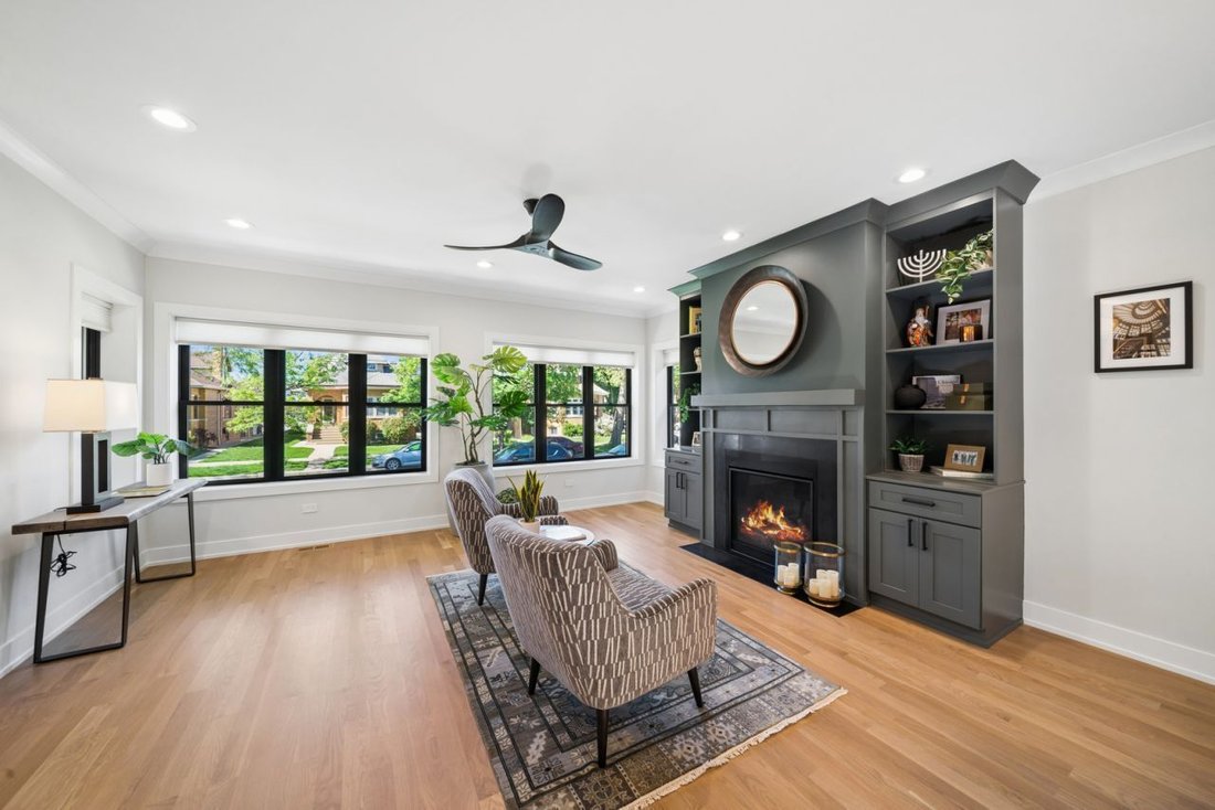 House in Chicago, Illinois, United States 5 - 18570056