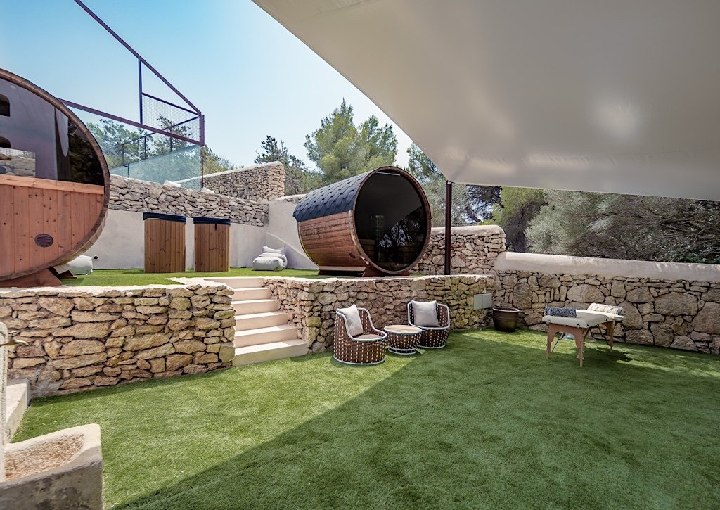 Villa in Cala Llonga, Ibiza, Santa Eularia des Riu, Balearic Islands 4 - 18573209