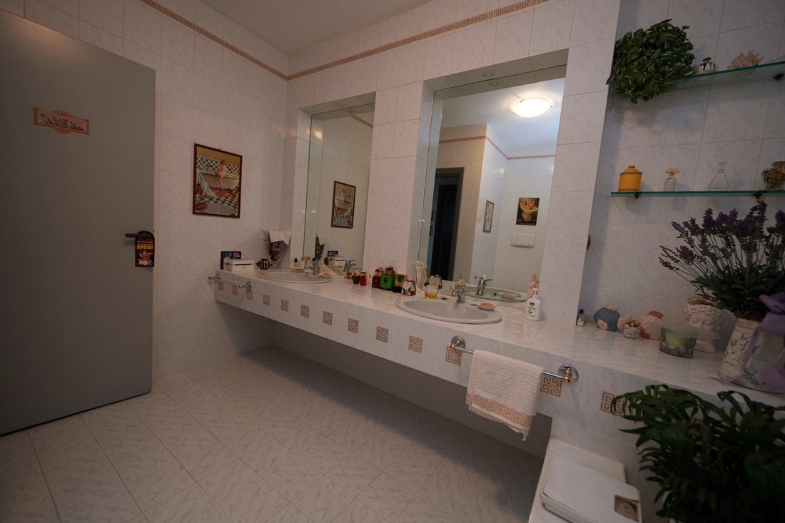 Villa in Celle Ligure, Liguria, Italy 3 - 18573285