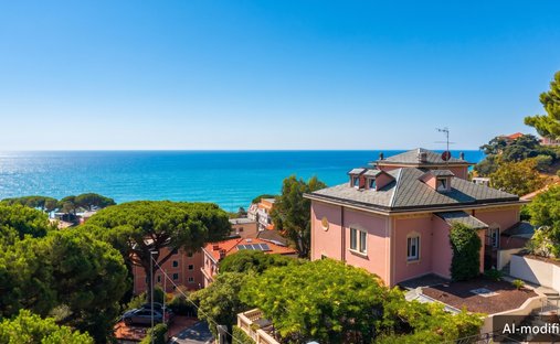 Villa in Celle Ligure, Liguria, Italy 1