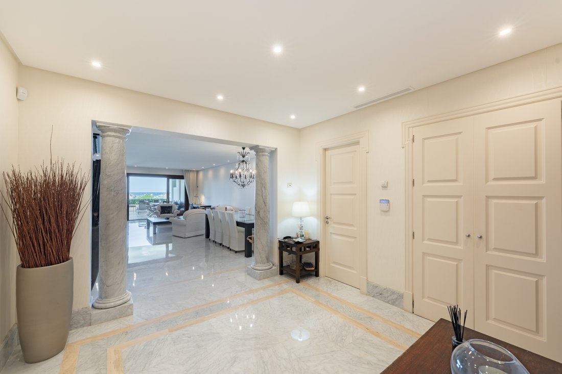 Apartment in Marbella, Andalusia, Spain 4 - 18573930