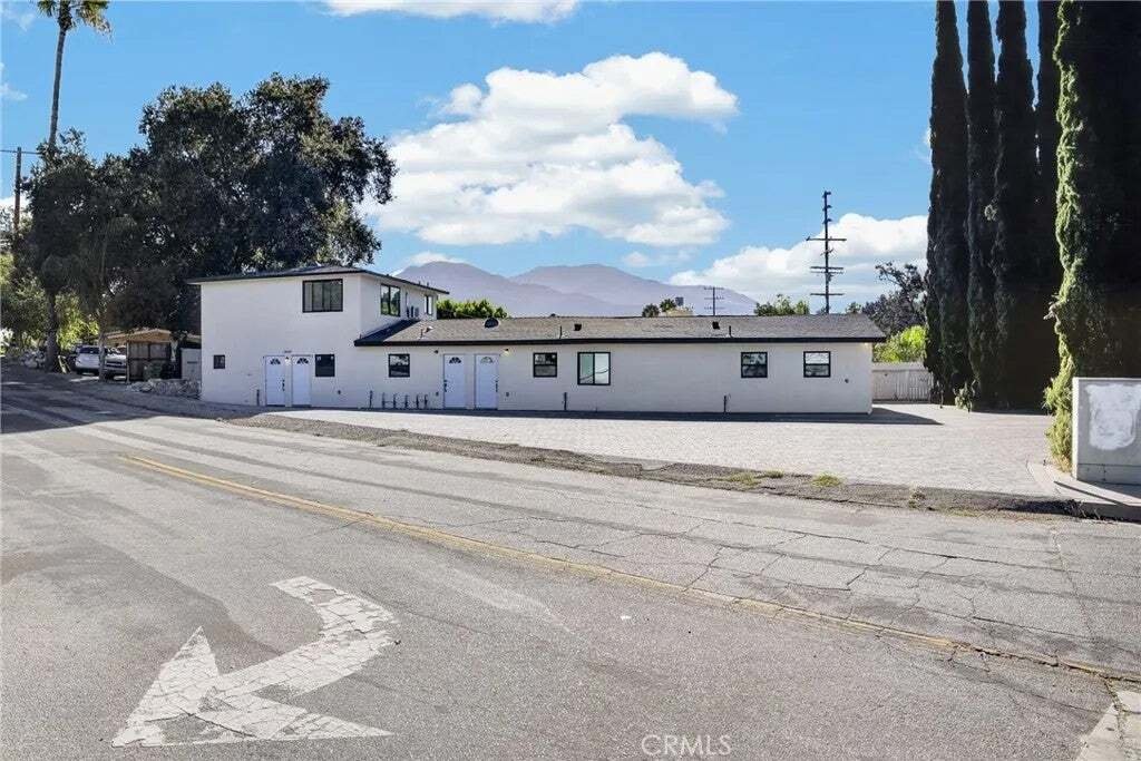 Los Angeles, California, United States 4 - 18573704