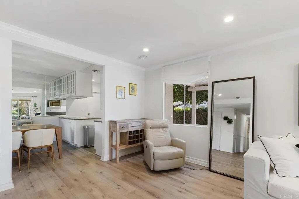 Condo in Thousand Oaks, California, United States 4 - 18573698