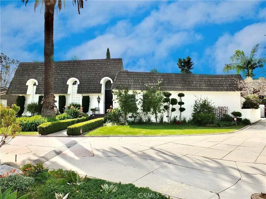 House in Signal Hill, California, United States 3 - 18423534