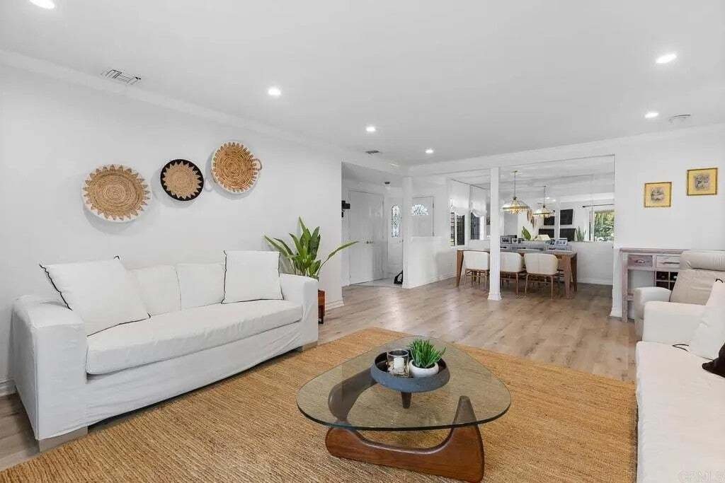 Condo in Thousand Oaks, California, United States 2 - 18573698