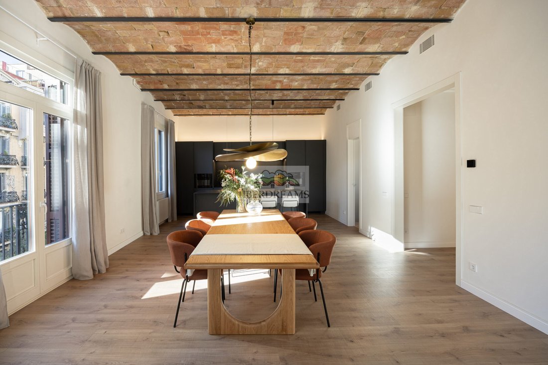 Appartamento a Eixample, Barcellona, Spagna 2 - 18573643