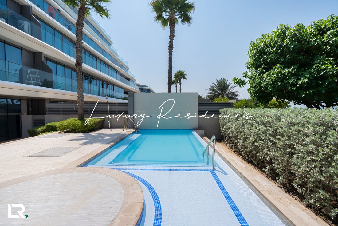 Apartment in Palm Jumeirah, Dubai, United Arab Emirates 1 - 16655979