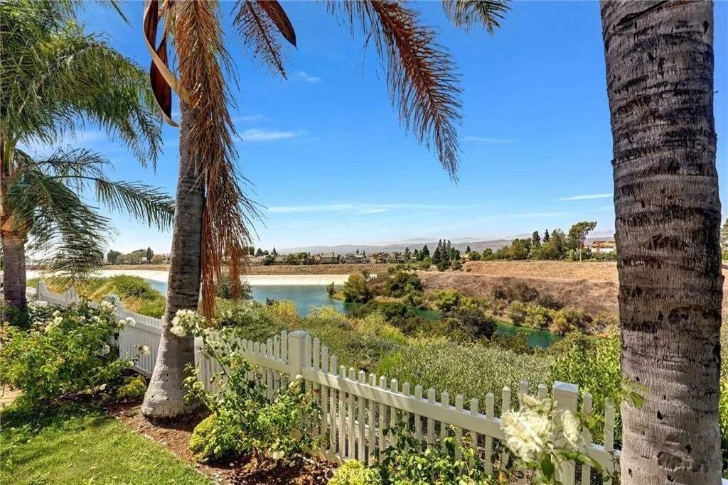 House in Orange, California, United States 3 - 18573724