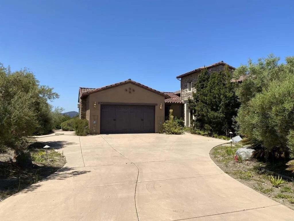 House in Escondido, California, United States 3 - 18573709