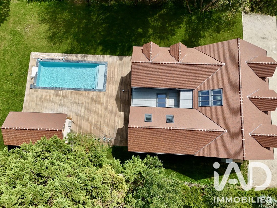 House in Gambaiseuil, Ile-de-France, France 2 - 18337393