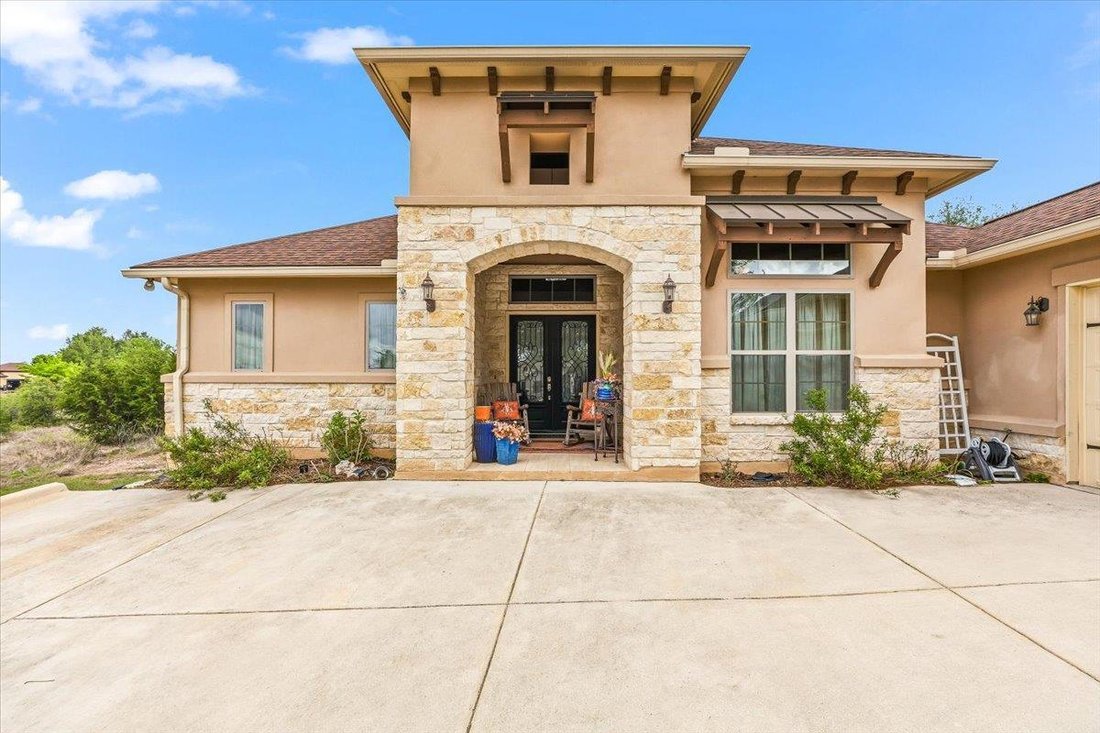 House in New Braunfels, Texas, United States 3 - 18573765