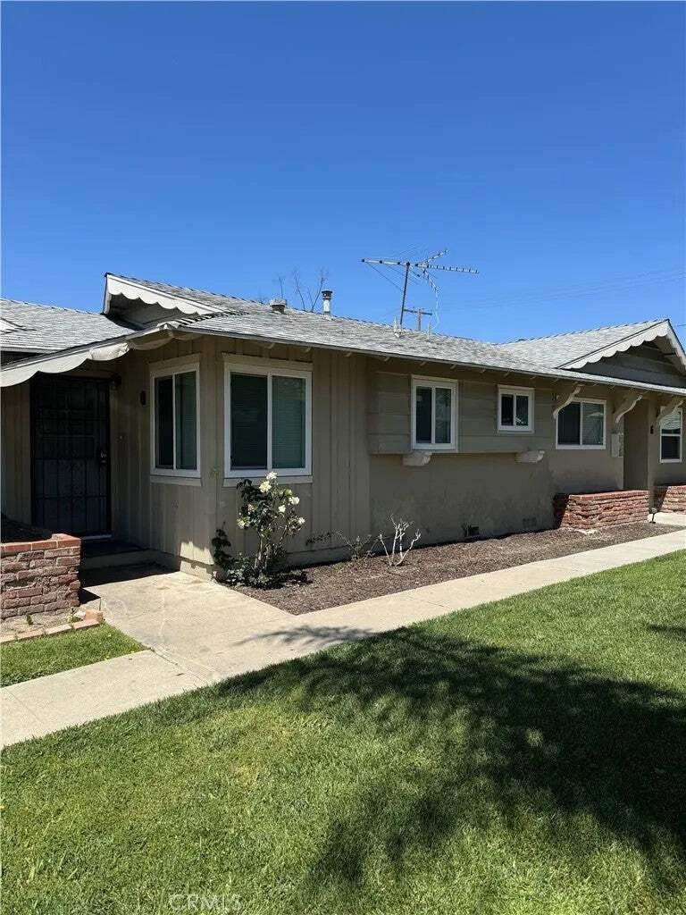 Orange, California, United States 3 - 18573723