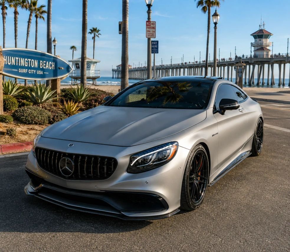 Coupe in Huntington Beach, CA, United States 1 - 18573653