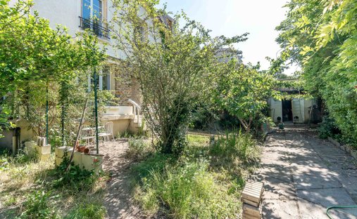 House in Fontenay-sous-Bois, Ile-de-France, France 1